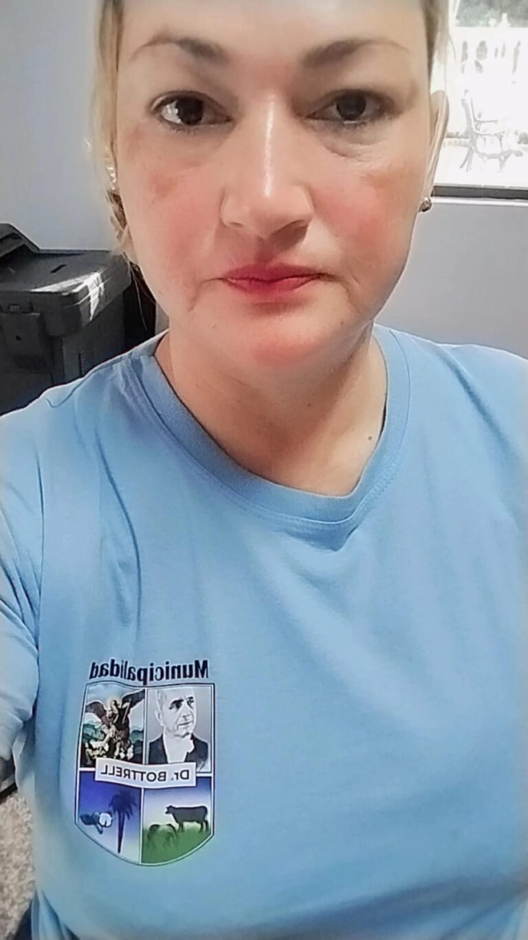 Diana Liz Zárate Núñez Secretaría de Emprendedurismo de la Municipalidad Dr. Bottrell